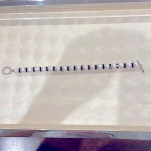 Fresh water pearls and Swarovski crystals bracelet